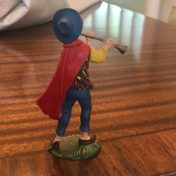 Vintage Italian Nativity Figure Plastic Replacement Shephard Boy Playing Horn - Picture 2 of 16